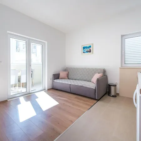 Daire Rilovic - A1 By Interhome